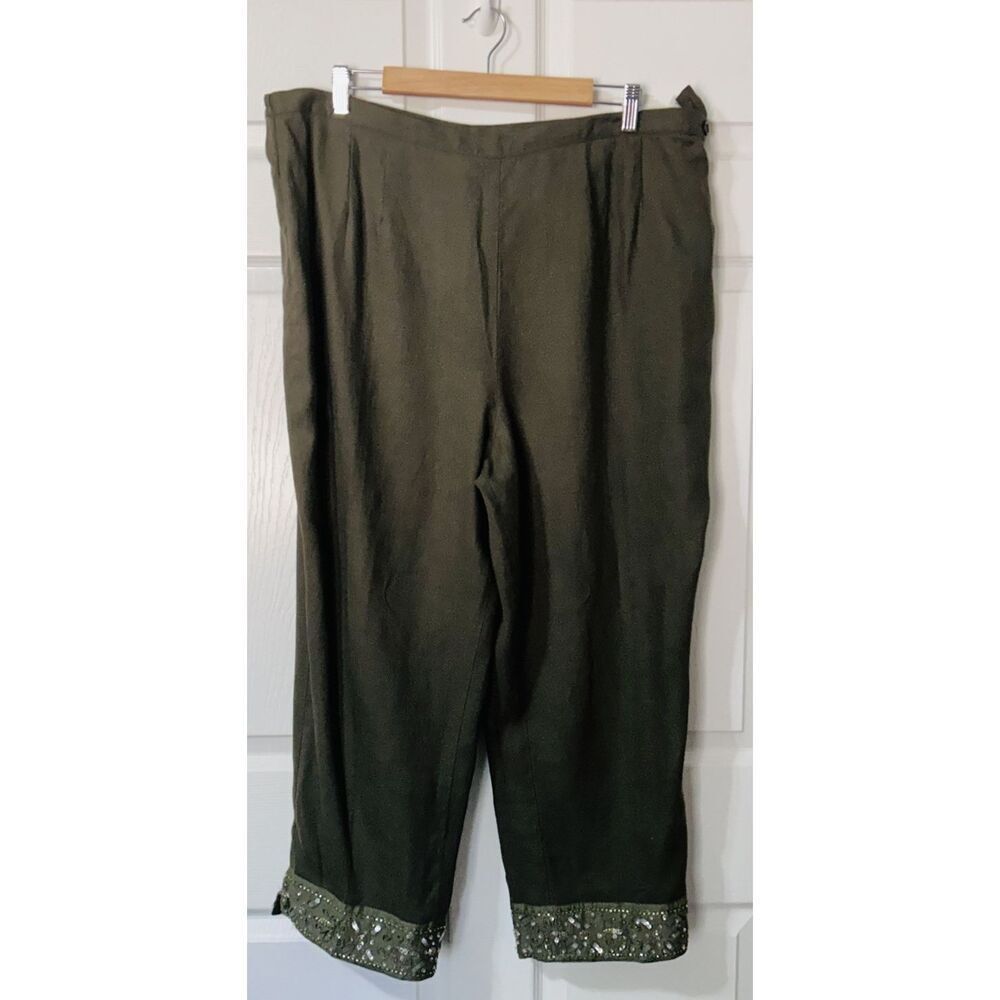 August Max Woman Petite 20WP Green 100% Linen Pants Embellished Ankle Details